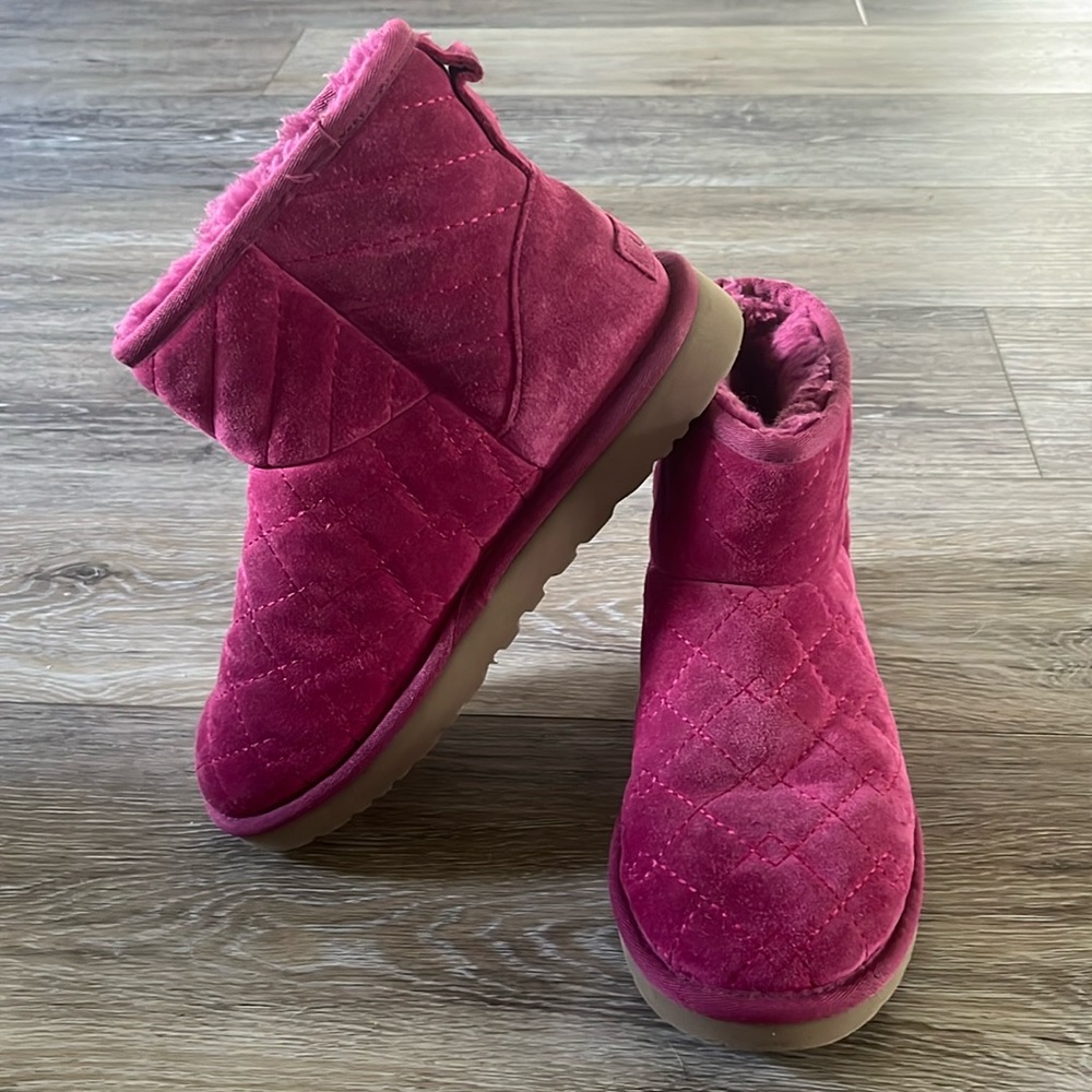 Ugg boots woman’s size 7